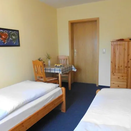 Charlottenhof Apartment *
