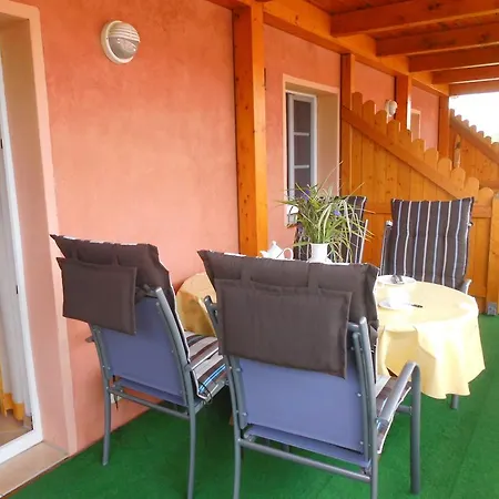 Apartment Charlottenhof
