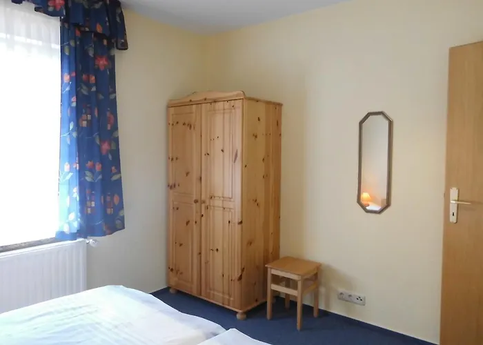 Charlottenhof Апартаменты Zechlinerhutte