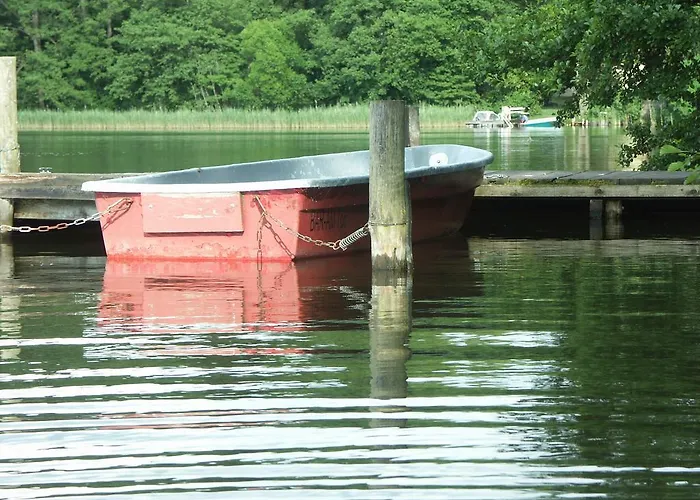 Charlottenhof Апартаменты *